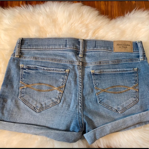 Abercrombie and Fitch Mid-rise Denim Shorts - Picture 2 of 5